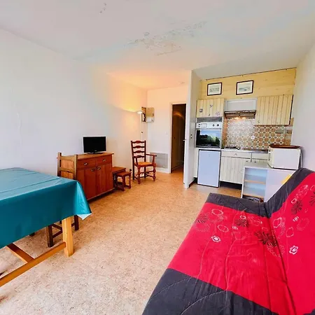 - De 28m² Avec Terrasse Et Parking - Fr-1-478-93 *